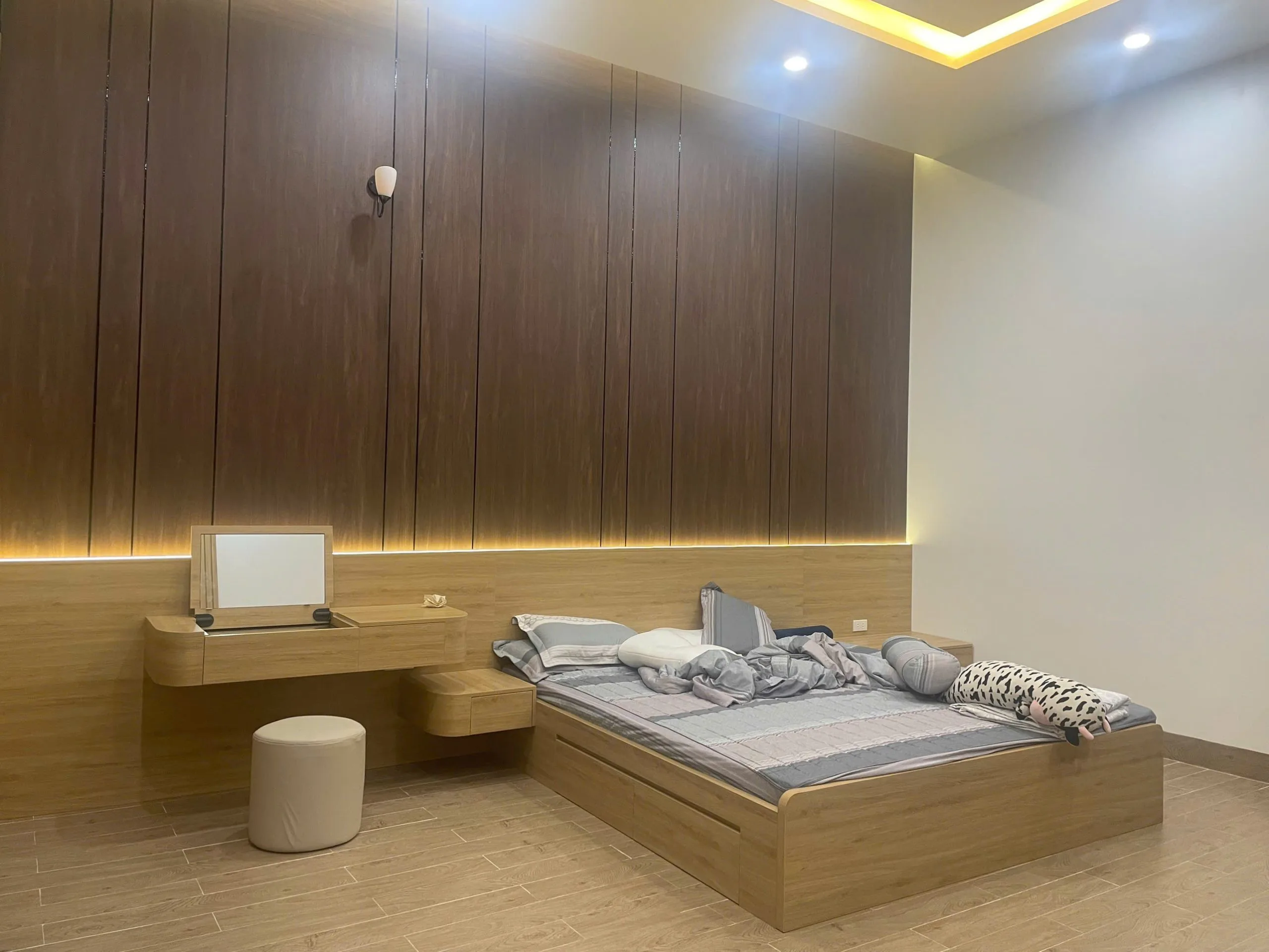 giuong-go-mdf-2m2-2m