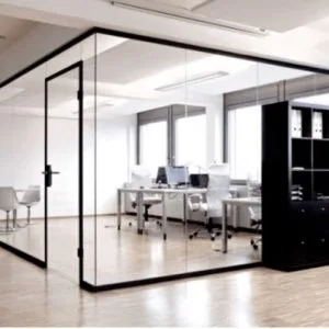 vách kính cường lực