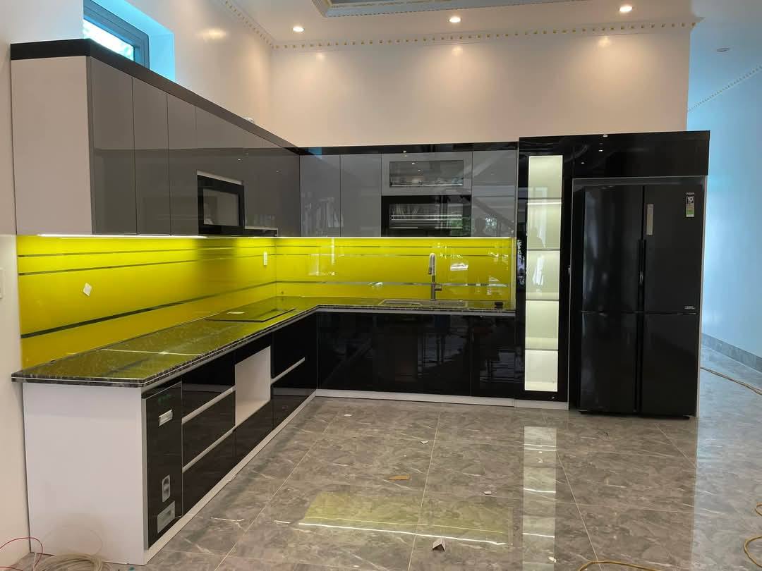 tủ bếp hợp kim nhôm